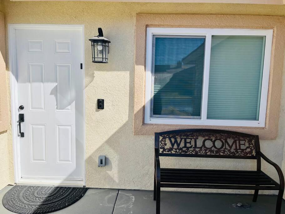 Family Fun Palm Springs/Coachella Entire House With Pool, Spa, Arcade Entertainment Oasis Villa Indio Exterior photo